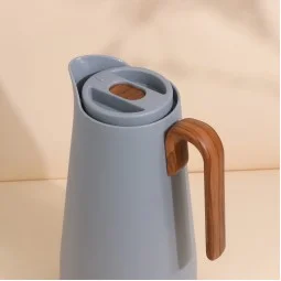 Premium hospitality thermos with wooden handle - push-button - 1 liter capacity - 2G1BB200220