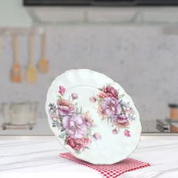 Pink Floral Patterned Plate - 19 x 19 cm